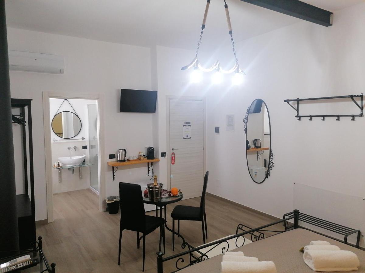 B&B 36 Passi Dal Mare 2.0 Трапані Екстер'єр фото